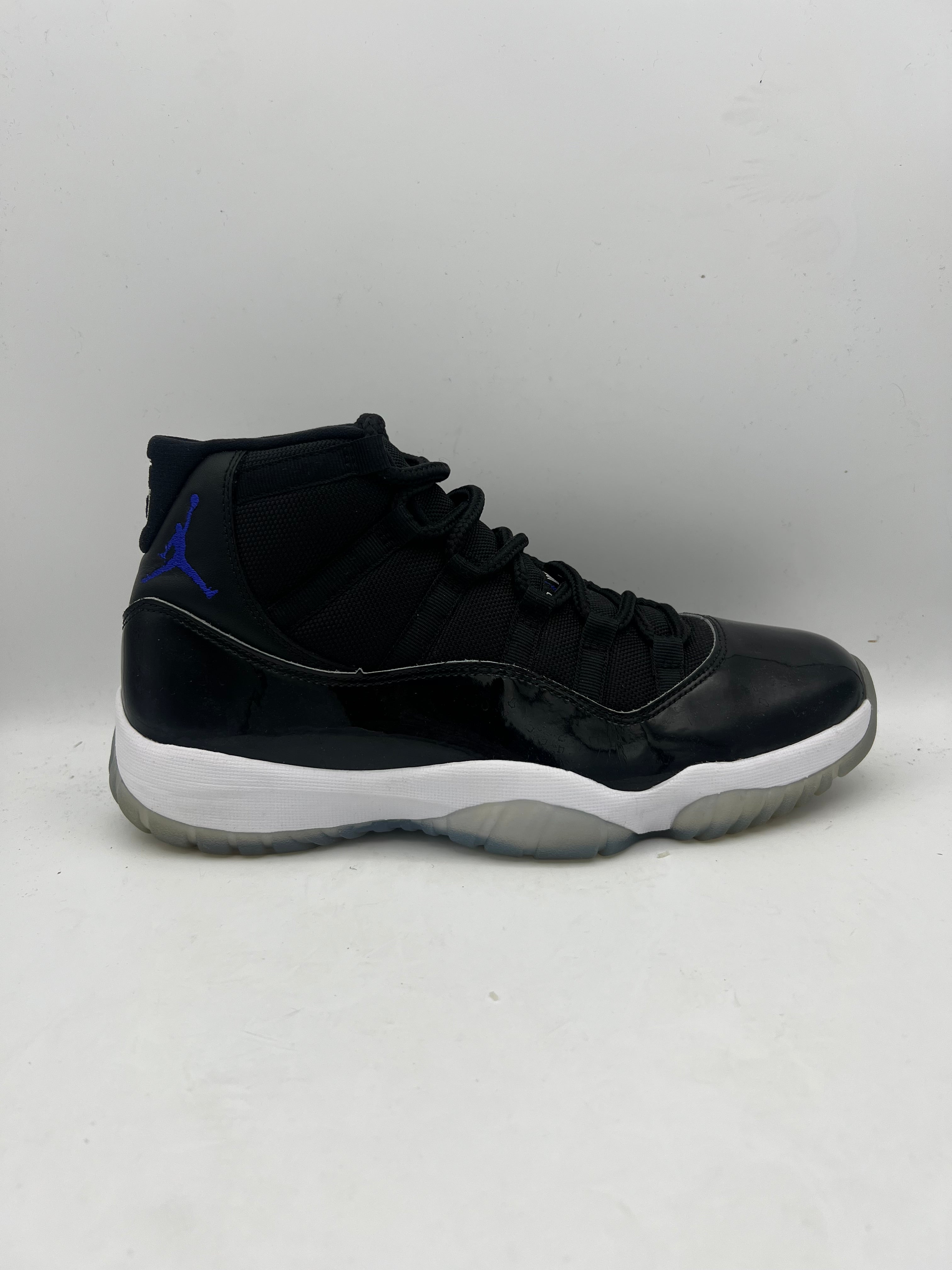 Air Jordan 11 Space Jam (2016) (Preloved) UK 9