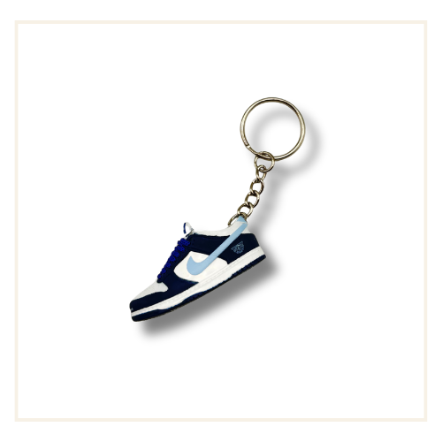 Nike SB Dunk Low Born x Raised
(Keychain)