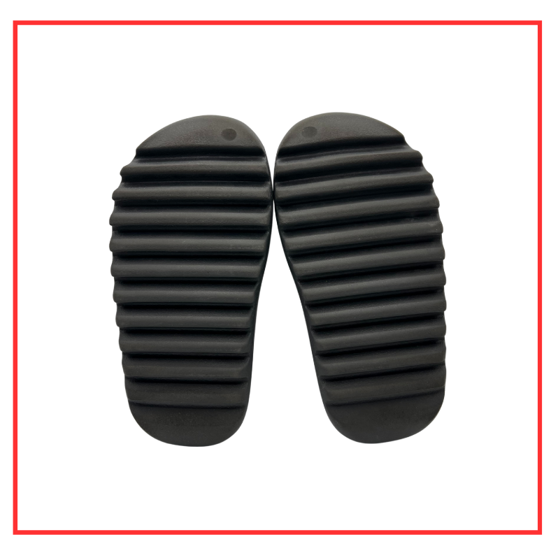 adidas Yeezy Slide Onyx (Preloved) UK 5