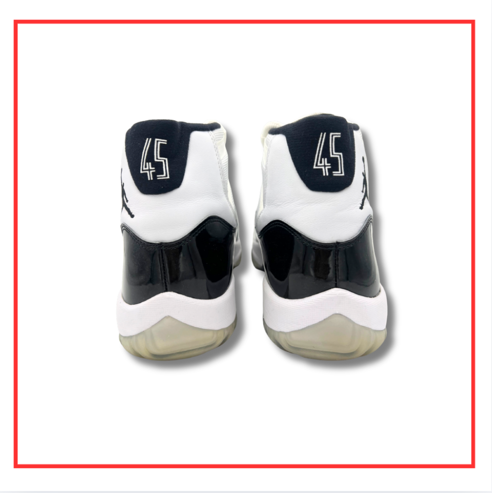 Air Jordan 11 Retro Concord (Preloved) UK 9