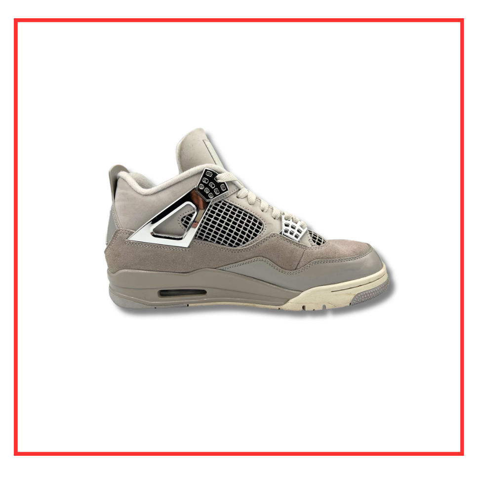 Air Jordan 4 Retro Frozen Moments (W) (Preloved) UK 7.5