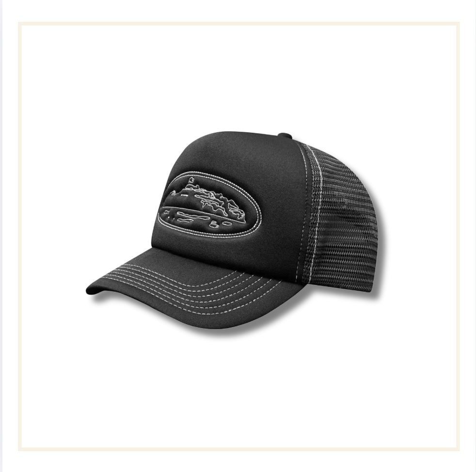Corteiz Island Outline Trucker Hat Black