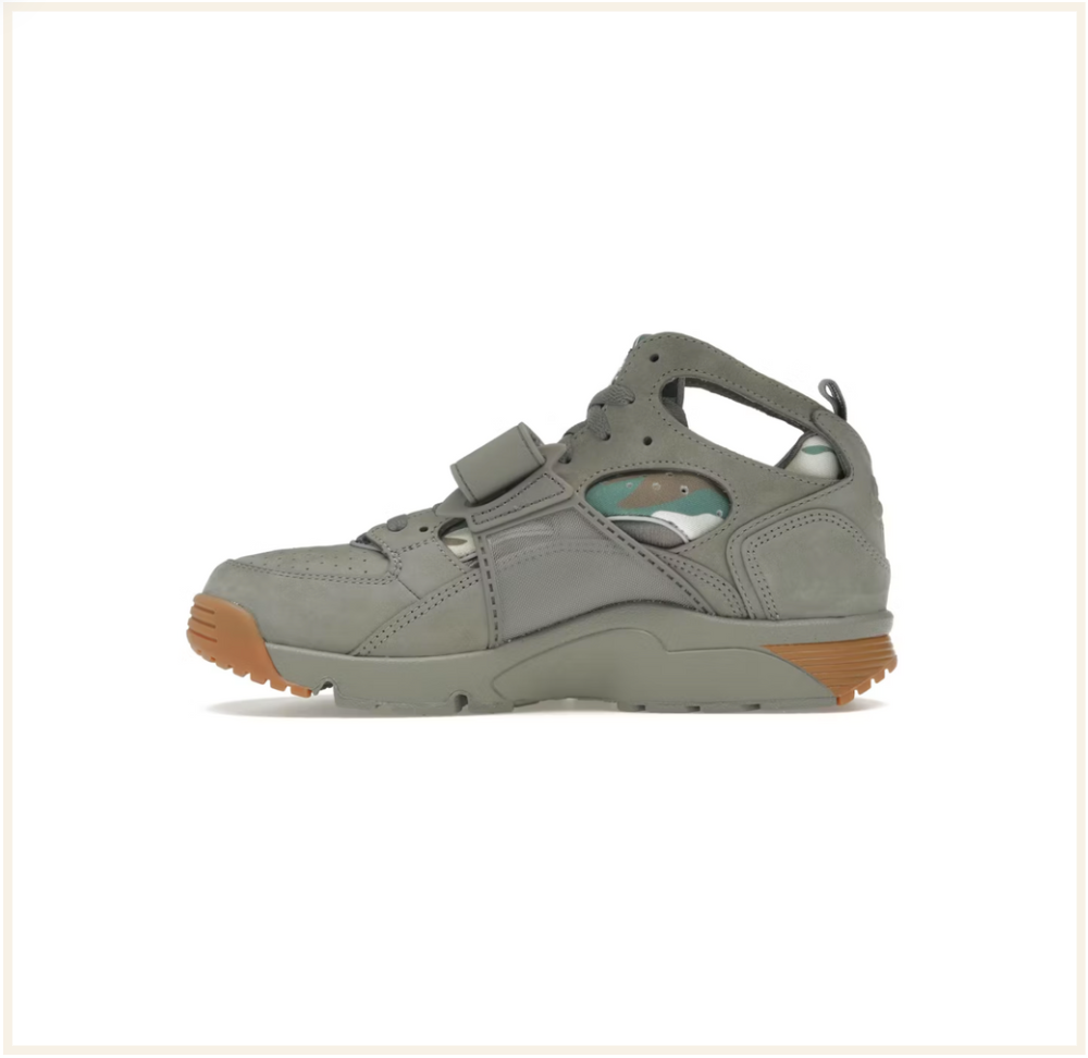Nike Air Trainer Huarache Corteiz Gully Grey