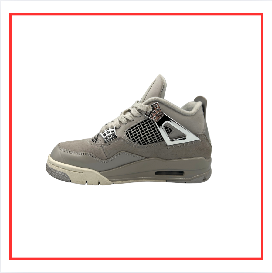 Air Jordan 4 Retro Frozen Moments (W) (Preloved) UK 4.5