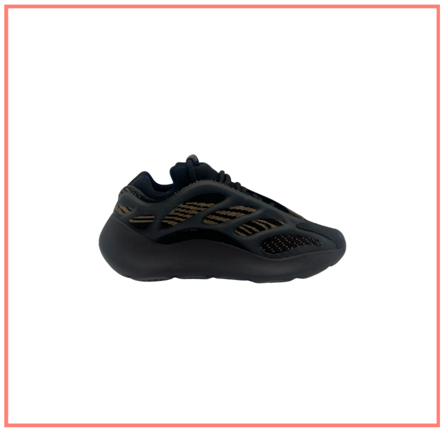 adidas Yeezy 700 v3 Clay Brown (Preloved) UK 3.5