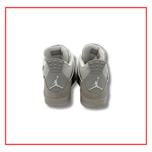 Air Jordan 4 Retro Frozen Moments (W) (Preloved) UK 9.5