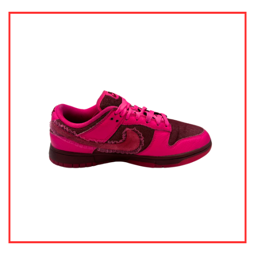 Nike Dunk Low Valentine’s Day (Preloved) UK 8