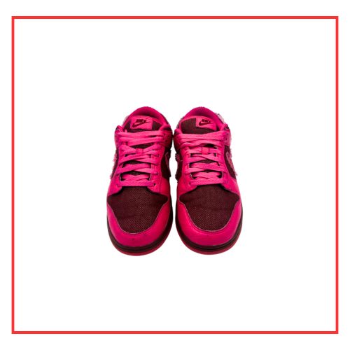 Nike Dunk Low Valentine’s Day (Preloved) UK 8