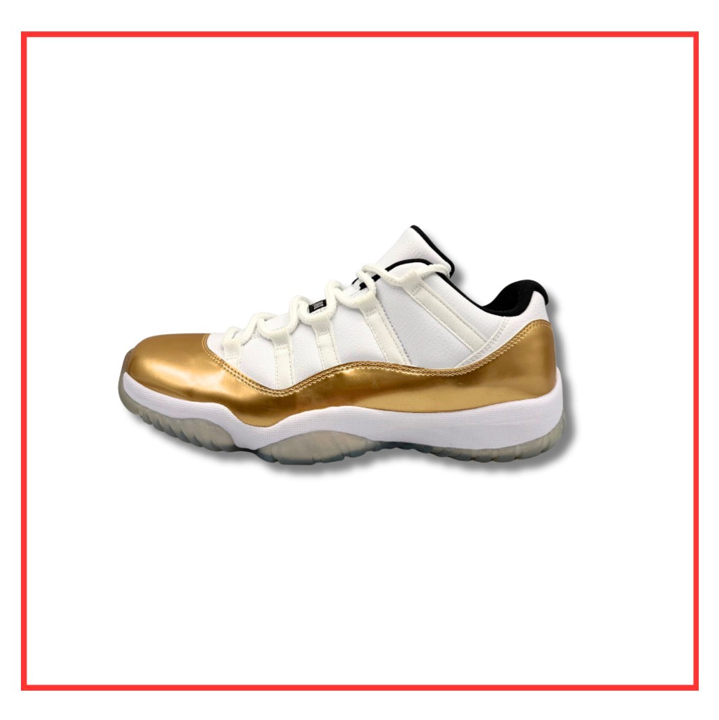 Air Jordan 11 Retro Low Closing Ceremony (Preloved) UK 9