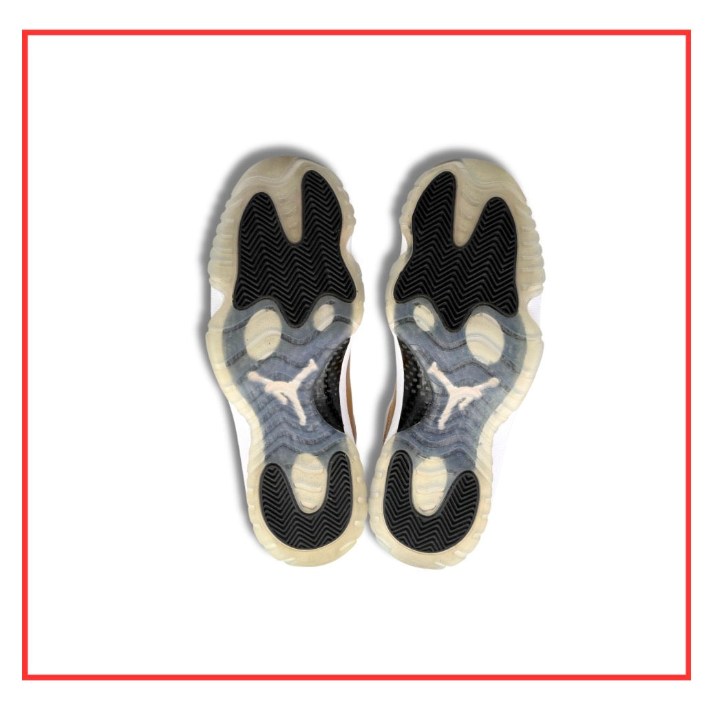 Air Jordan 11 Retro Low Closing Ceremony (Preloved) UK 9