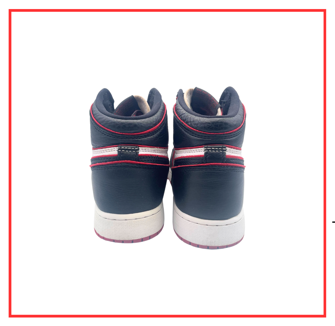 Air Jordan 1 Retro OG High Bloodline (GS) (Preloved) UK 4