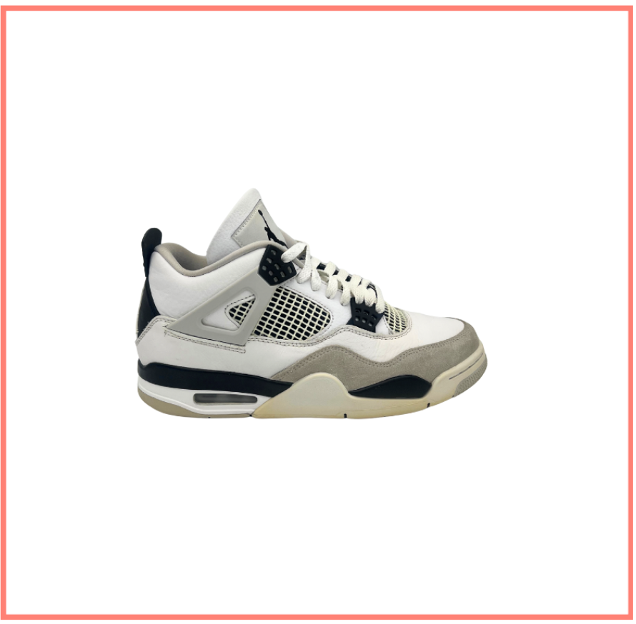 Air Jordan 4 Retro Military Black (Preloved) UK 7