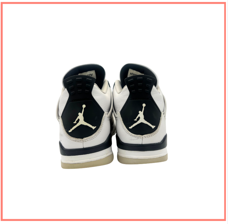 Air Jordan 4 Retro Military Black (Preloved) UK 7