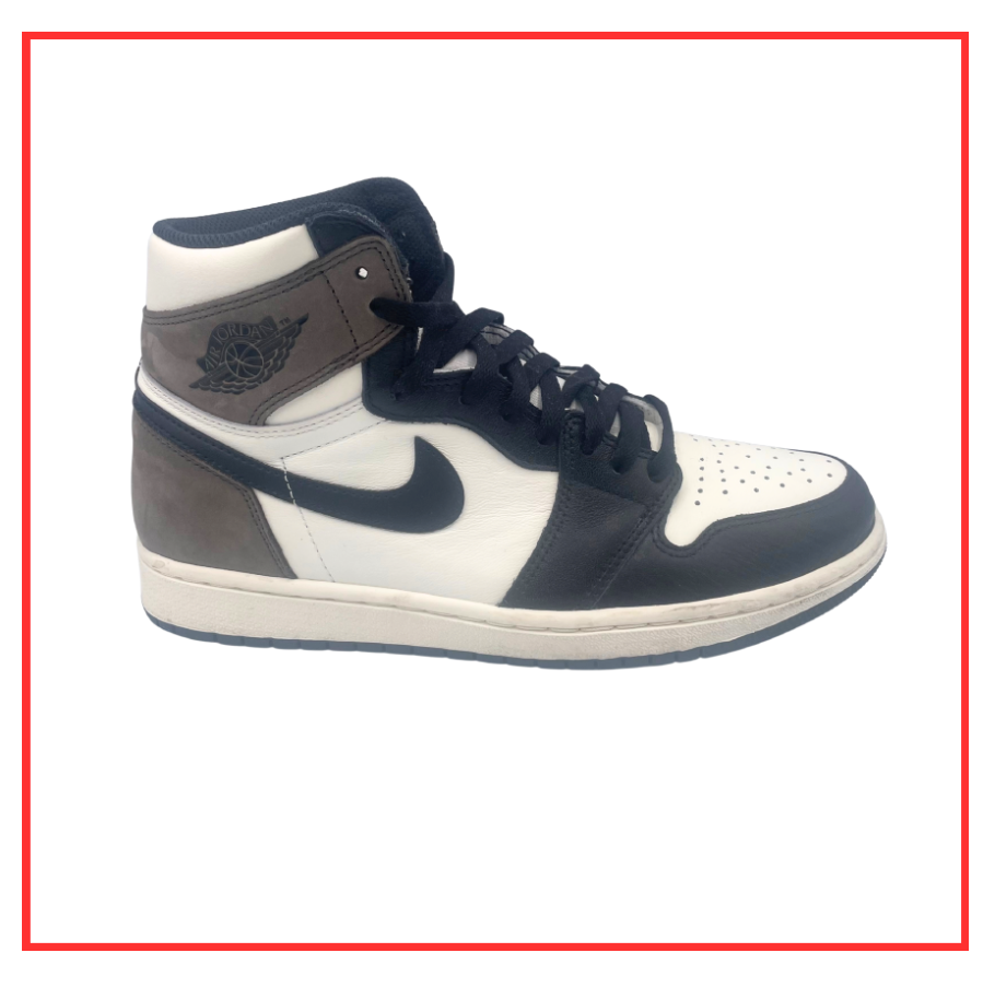 Air Jordan 1 Retro High Dark Mocha (Preloved) UK 8.5