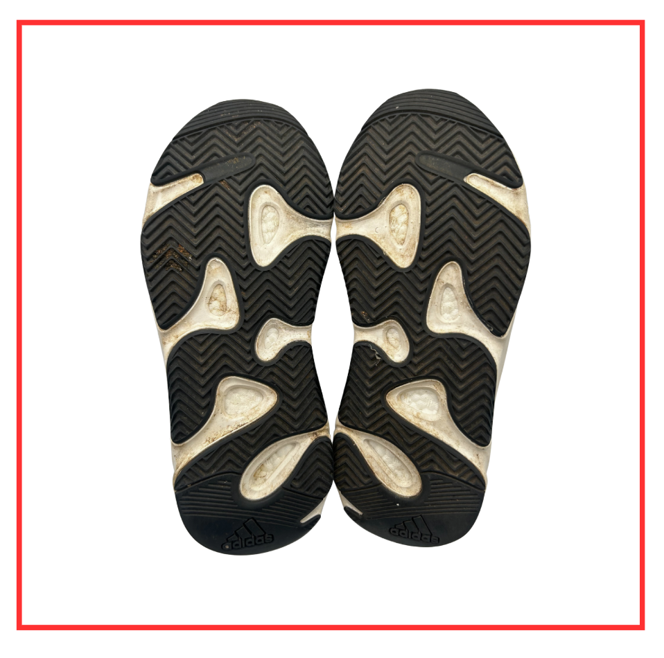 adidas Yeezy Boost 700 Wave Runner (Preloved) UK 8.5