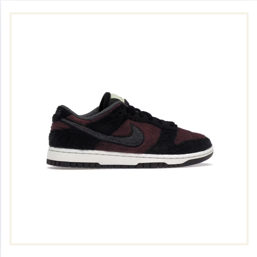 Nike Dunk Low SE Fleece Pack Burgundy Crush (W)