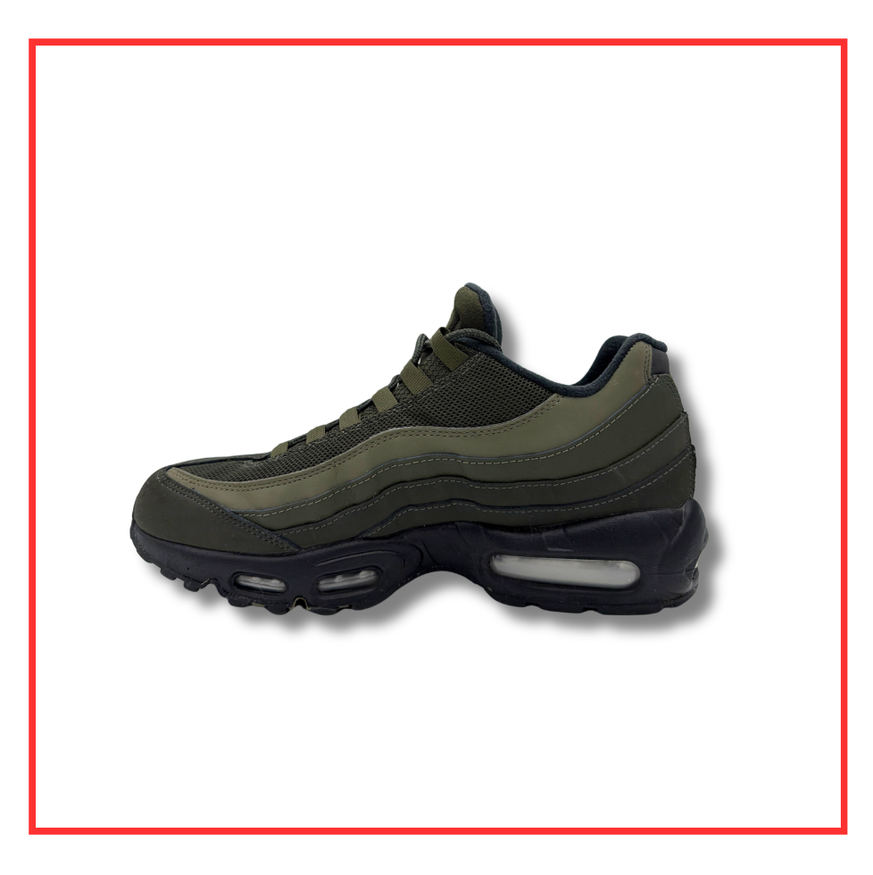 Nike Air Max 95 Sequoia (Preloved) UK 8.5