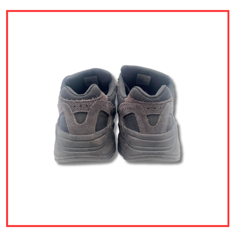 adidas Yeezy Boost 700 v2 Vanta (Preloved) UK 9.5