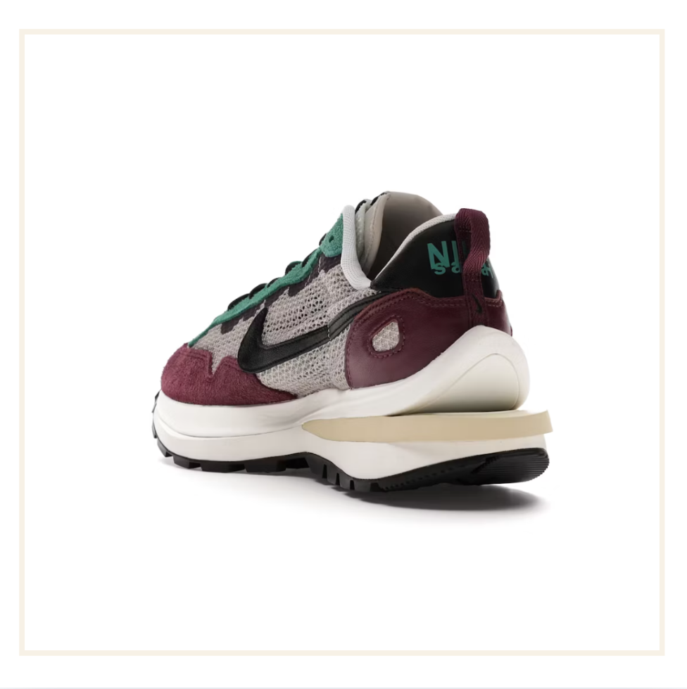 sacai x Nike VaporWaffle Villain Red Neptune Green