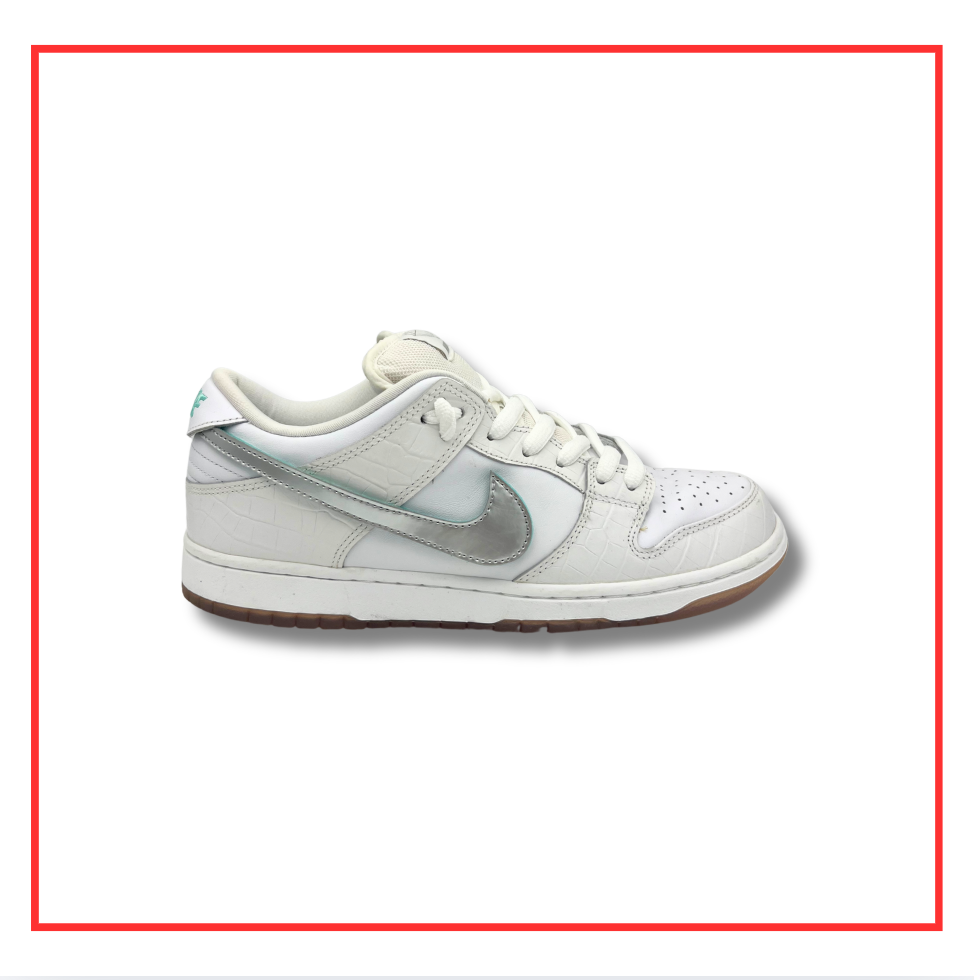 Nike SB Dunk Low Diamond Supply Co. White Diamond (Preloved) UK 9