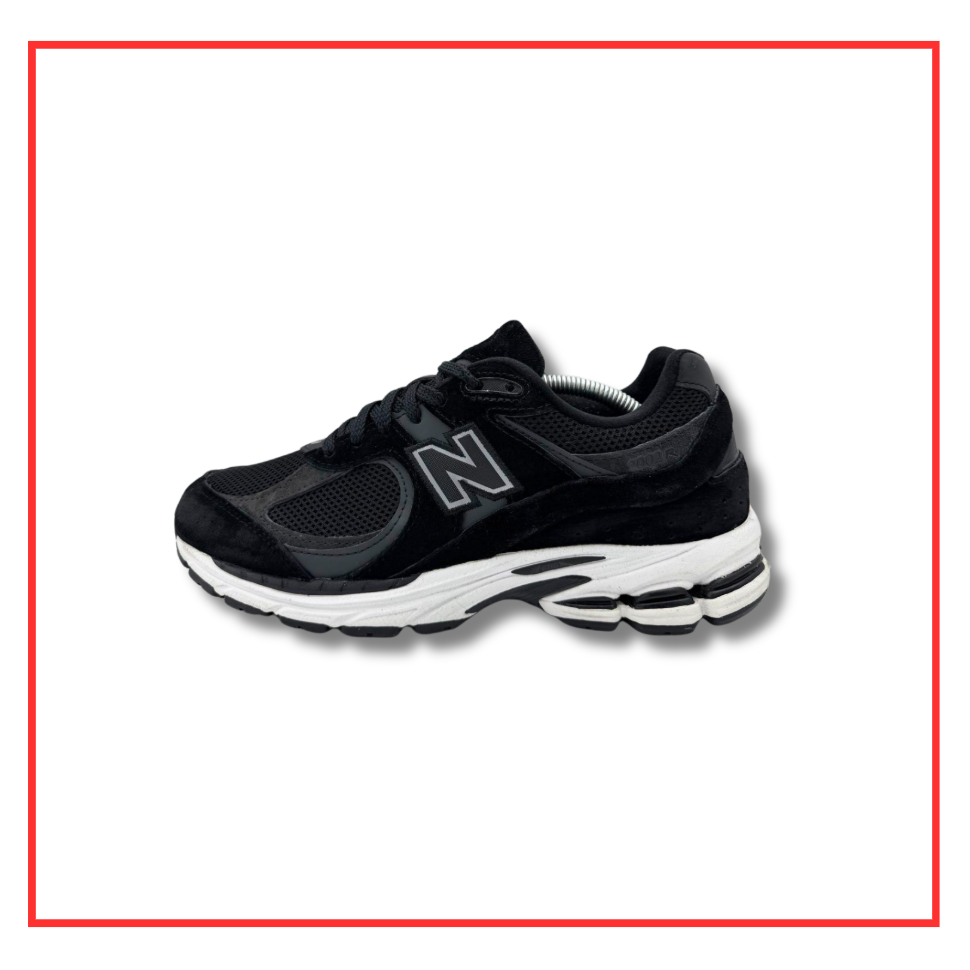 New Balance 2002R Black Gunmetal (Preloved) UK 9