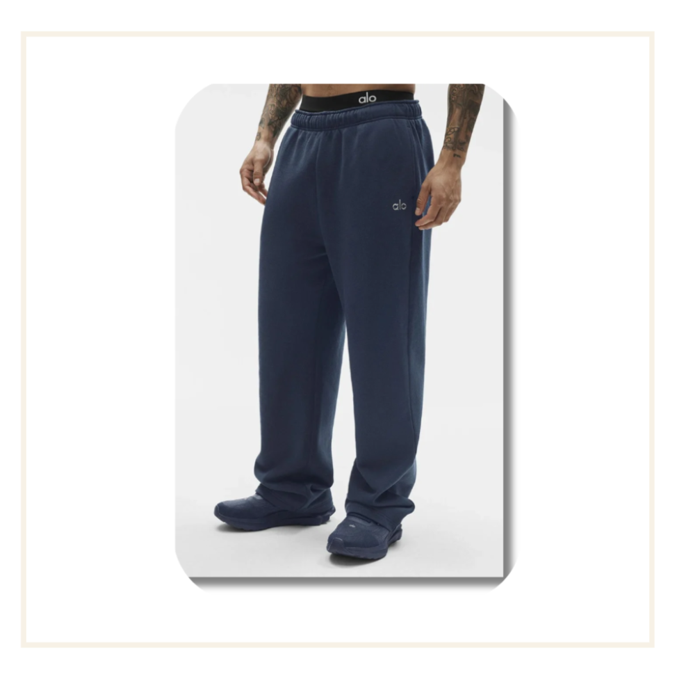 ALO Accolade Straight Leg Sweatpant Navy
