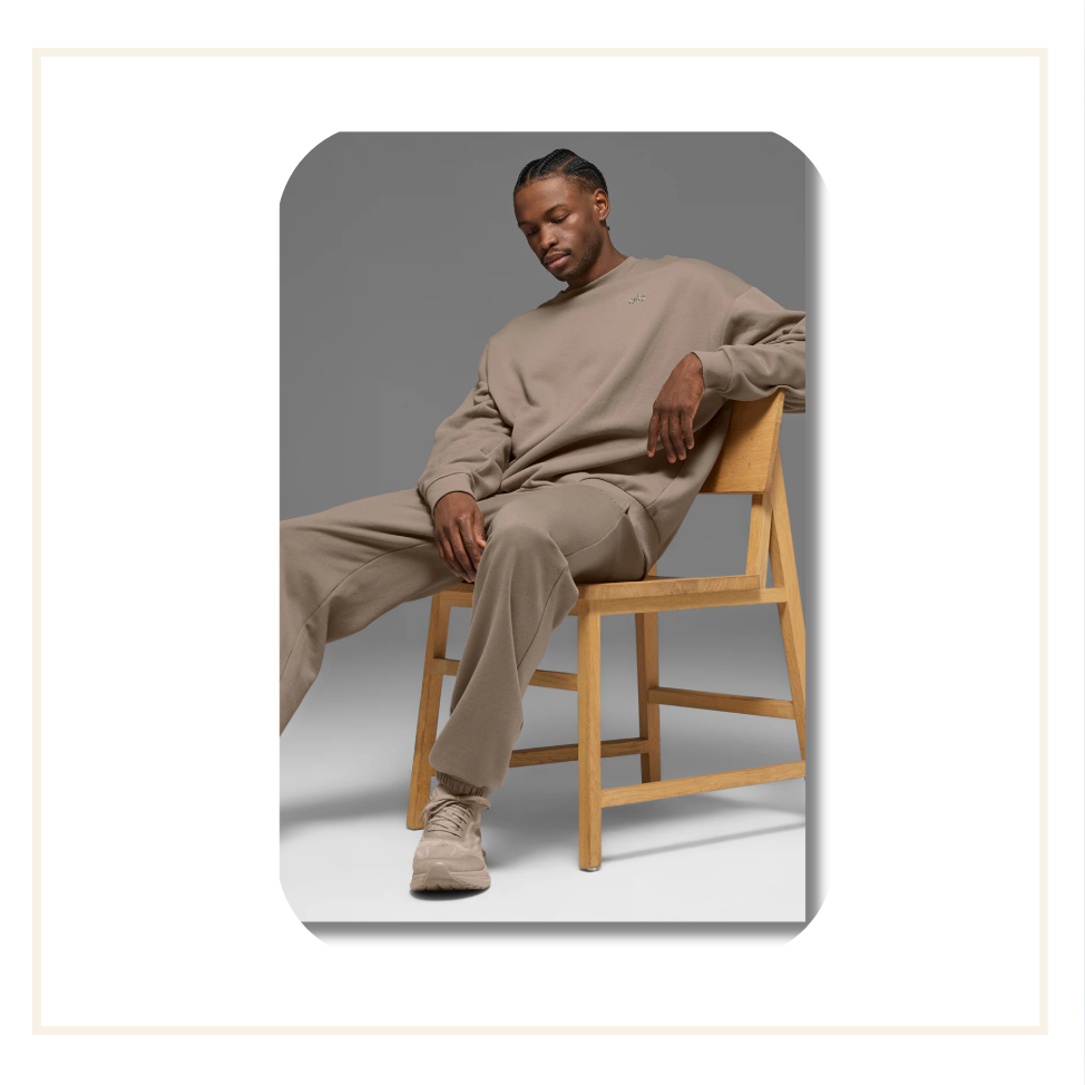 Alo Accolade Crew Neck Pullover Gravel