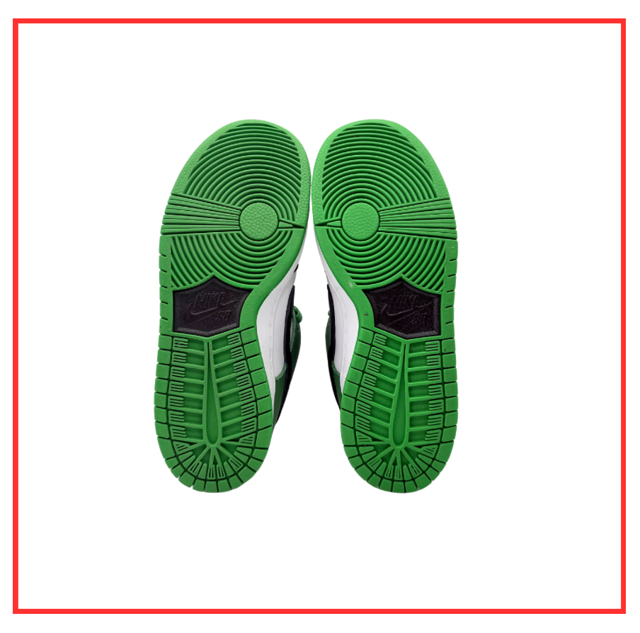 Nike SB Dunk Low Classic Green (Preloved) UK 4